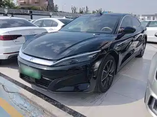 BYD Han L 2025