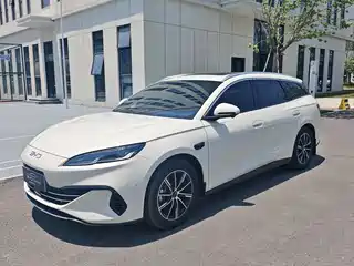 BYD Seal 06 DM-i Touring 2025