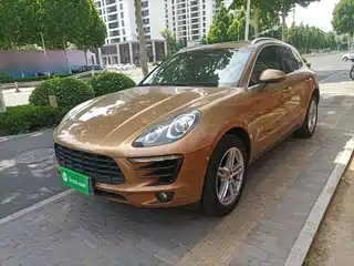 Porsche Macan 2014
