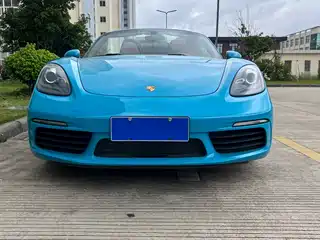 Porsche 718 2016