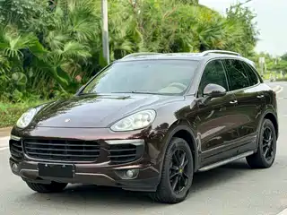 Porsche Cayenne 2016