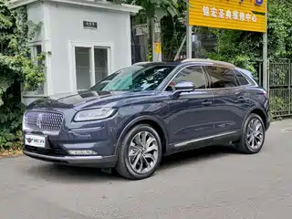 Lincoln Nautilus 2021