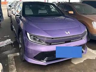 Honda GAC Honda P7 2025