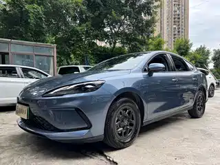 BYD Hai Bao 05 DM-i 2025