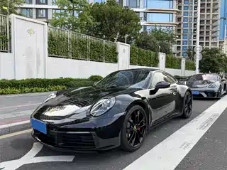 Porsche 911 2021