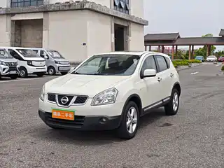 Nissan Qashqai 2015