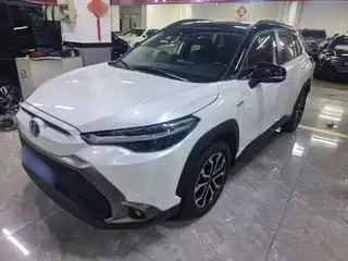 Toyota Frontlander 2023
