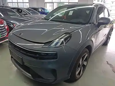 Lynk & Co 06 EM-P 2021