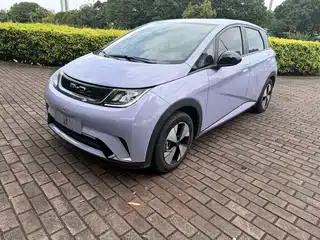 BYD Dolphin 2023