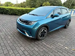 BYD Dolphin 2022