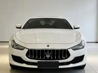 Maserati Ghibli 2021