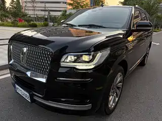 Lincoln Navigator 2022