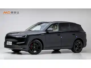 AITO Wenjie M7 2025