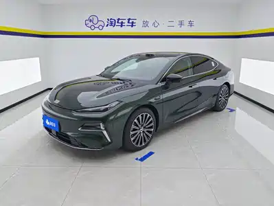 Geely Galaxy Xingyao 8 2025