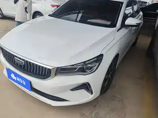 Geely Emgrand 2023
