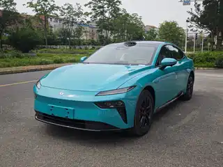 Dongfeng Yipai eπ007 2025