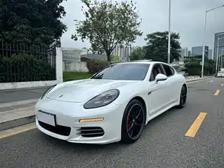 Porsche Panamera 2015
