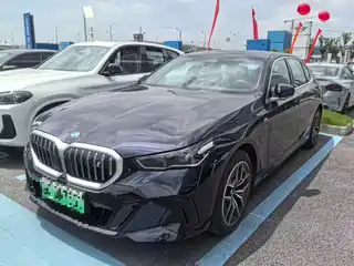 BMW BMW i5 2024