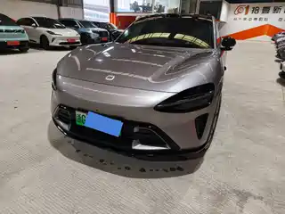 Xiaomi Auto YU7 2025