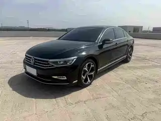 Volkswagen Magotan 2024