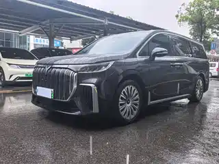 Voyah Auto Dreamer 2022