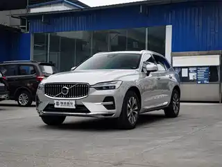 Volvo XC60 2022