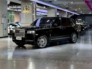 Rolls-Royce Cullinan 2022
