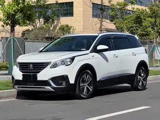 Peugeot 5008 2017
