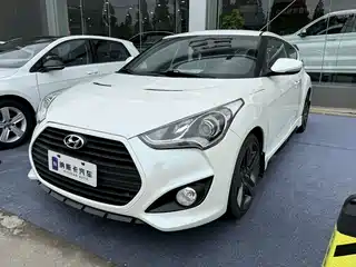 Hyundai Veloster 2015