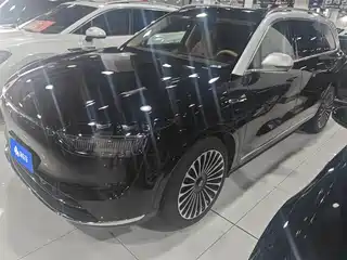 AITO Wenjie M9 2025