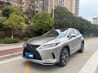 Lexus RX 2022