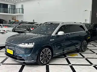 AITO Wenjie M9 2023