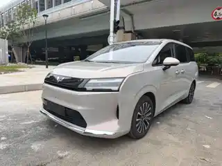 Wuling Motors Xingguang 730 New Energy 2025