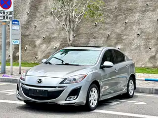 Mazda Mazda3 Axela 2011