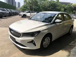 Geely Emgrand 2024