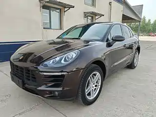 Porsche Macan 2016