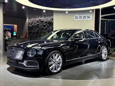 Bentley Flying Spur 2024