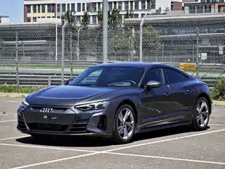 Audi Audi e-tron GT 2023