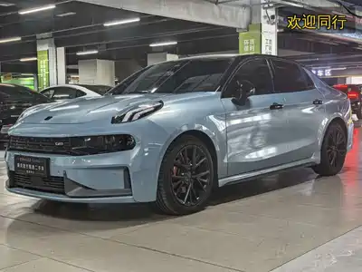 Lynk & Co 03 2022