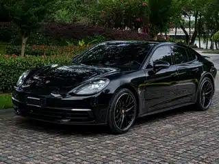 Porsche Panamera 2016