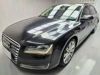 Audi Audi A8 2010