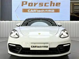 Porsche Panamera 2024