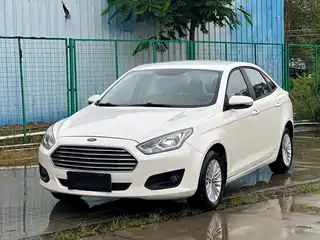 Ford Escort 2014