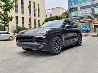 Porsche Cayenne 2016