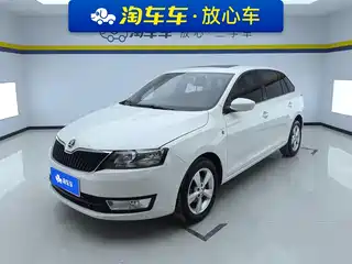 Škoda Rapid Spaceback 2016