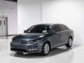 Volkswagen Magotan 2012
