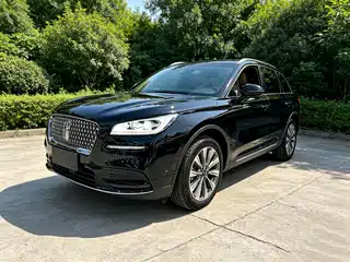 Lincoln Adventurer 2020