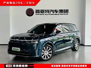 AITO Wenjie M8 2025