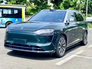 AITO Wenjie M9 2023