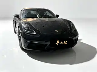Porsche 718 2017